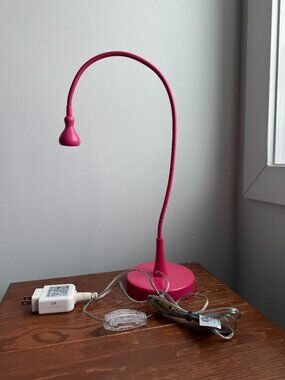 IKEA Gooseneck JANSJÖ Jansjo Pink Plug in Tabletop Desk Lamp Light
